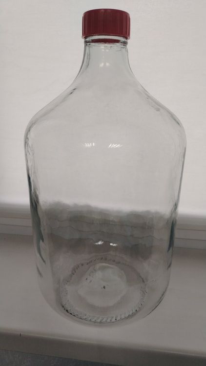 Бутыль (5-15л), д58мм5л 58мм,бут, с прокладкой