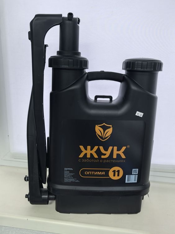 Опрыскиватели ЖУК ранцевые механические11л